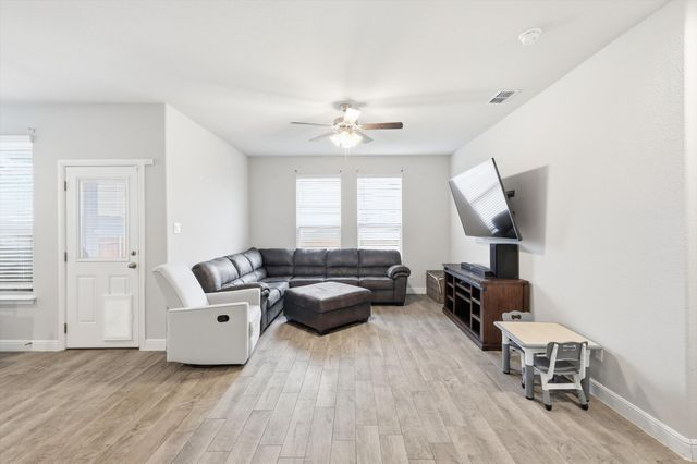 1420 Pleasanton Road, Cleburne, TX 76033