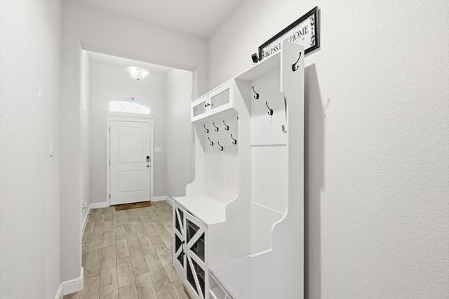 1420 Pleasanton Road, Cleburne, TX 76033