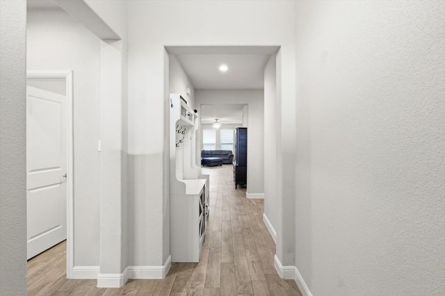 1420 Pleasanton Road, Cleburne, TX 76033