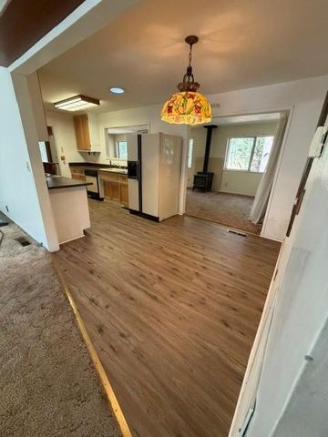5960 Juarez Rd, Placerville, CA 95667