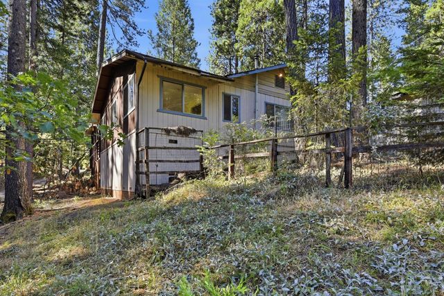 5960 Juarez Rd, Placerville, CA 95667