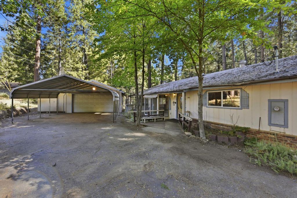 5960 Juarez Rd, Placerville, CA 95667