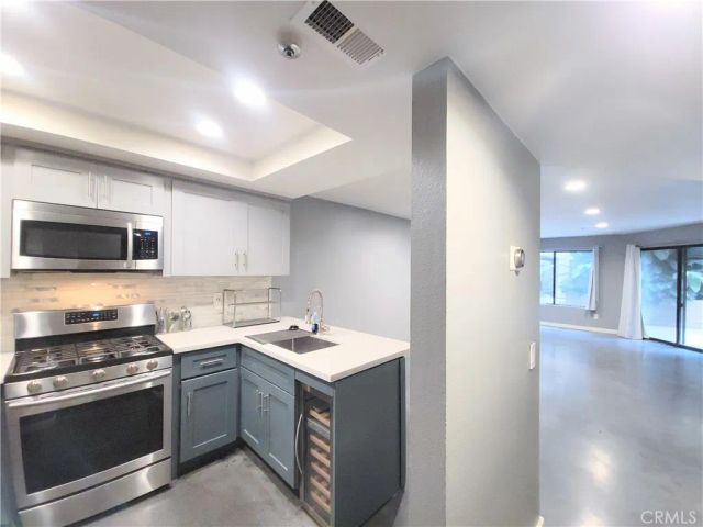 550 Orange Ave 116, Long Beach, CA 90802