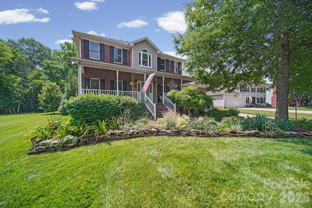 8513 Middleton Circle, Harrisburg, NC 28075