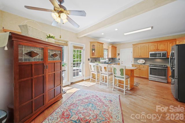 8513 Middleton Circle, Harrisburg, NC 28075