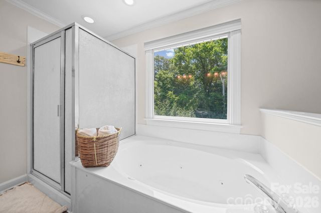 8513 Middleton Circle, Harrisburg, NC 28075