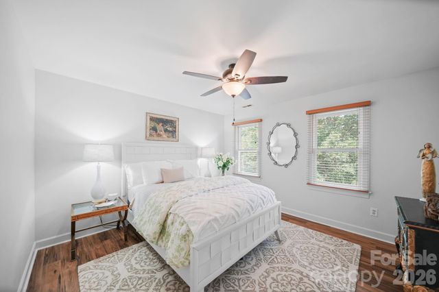 8513 Middleton Circle, Harrisburg, NC 28075