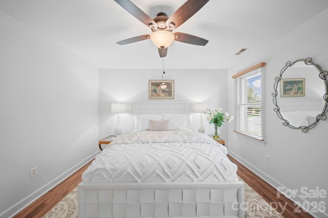 8513 Middleton Circle, Harrisburg, NC 28075
