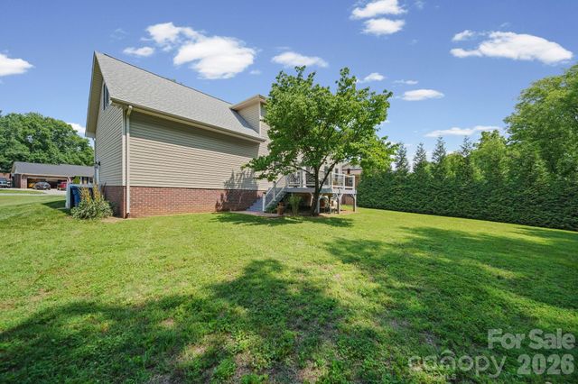 8513 Middleton Circle, Harrisburg, NC 28075