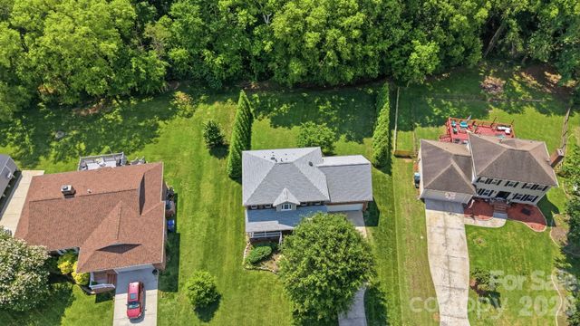 8513 Middleton Circle, Harrisburg, NC 28075