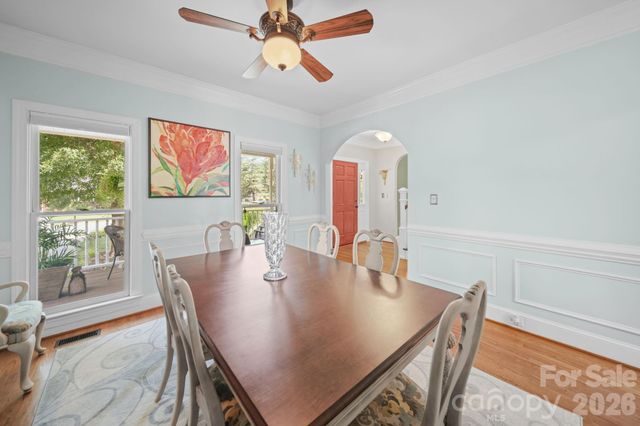 8513 Middleton Circle, Harrisburg, NC 28075
