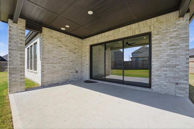 7327 Trail Ridge Drive, Fulshear, TX 77441
