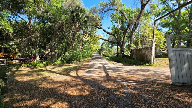 2319 S 50TH STREET, Tampa, FL 33619