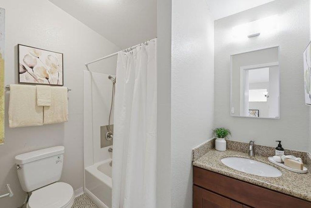 Image 30 of property listing at 3550 Carter Drive 44, South San Francisco, CA 94080