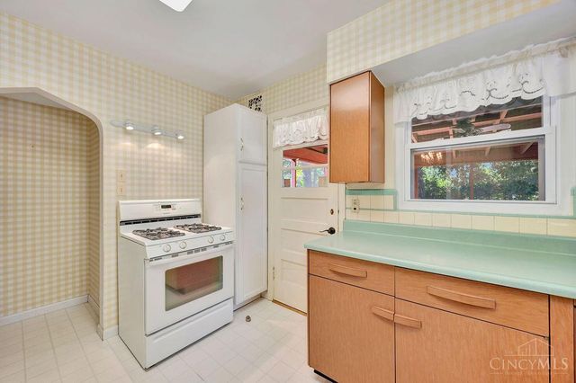 3205 Ramona Circle, Cincinnati, OH 45211