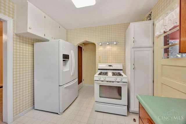 3205 Ramona Circle, Cincinnati, OH 45211