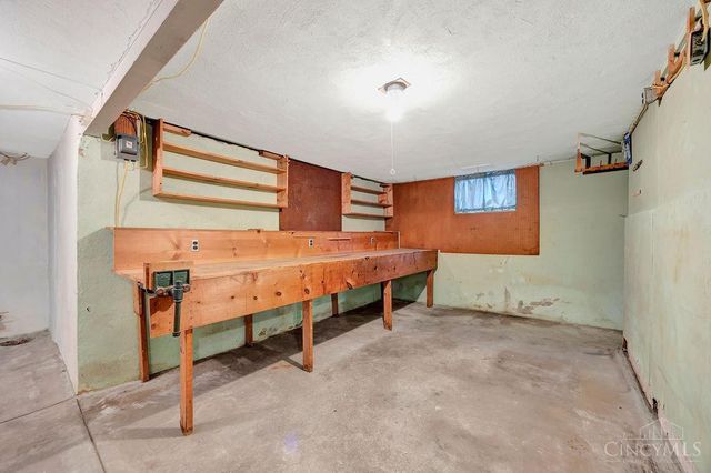 3205 Ramona Circle, Cincinnati, OH 45211