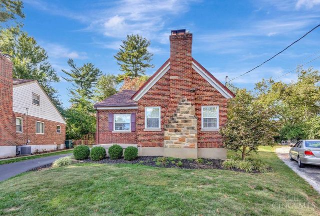 3205 Ramona Circle, Cincinnati, OH 45211