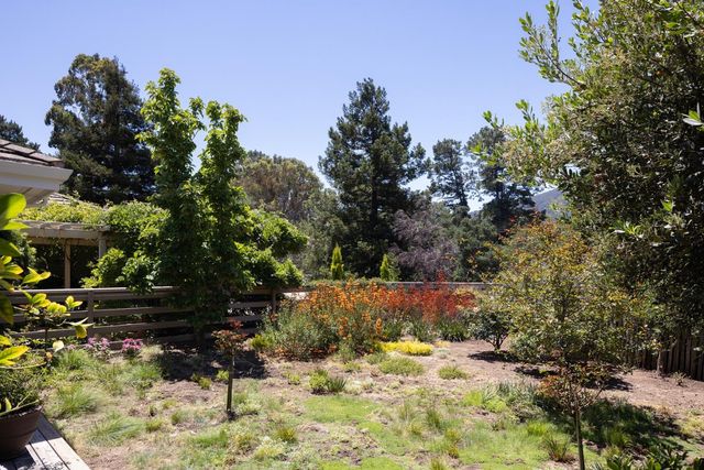 25 Miramonte Road, Carmel Valley, CA 93924