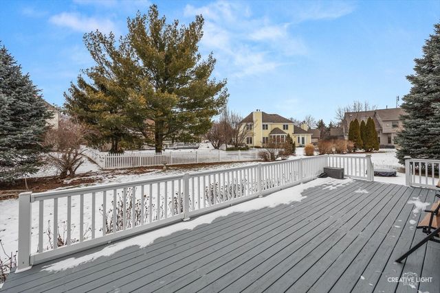 1600 HARRIS Drive, Aurora, IL 60502