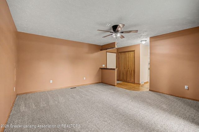 3255 Gale Road, Eaton Rapids, MI 48827