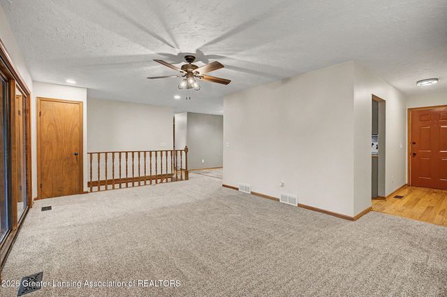 3255 Gale Road, Eaton Rapids, MI 48827