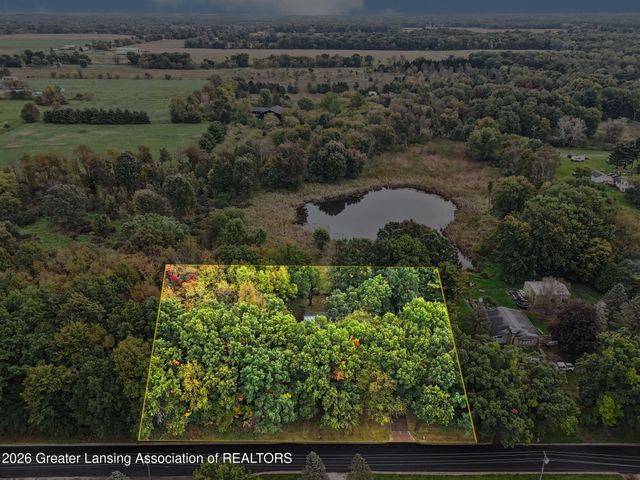 3255 Gale Road, Eaton Rapids, MI 48827