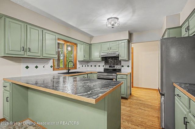 3255 Gale Road, Eaton Rapids, MI 48827