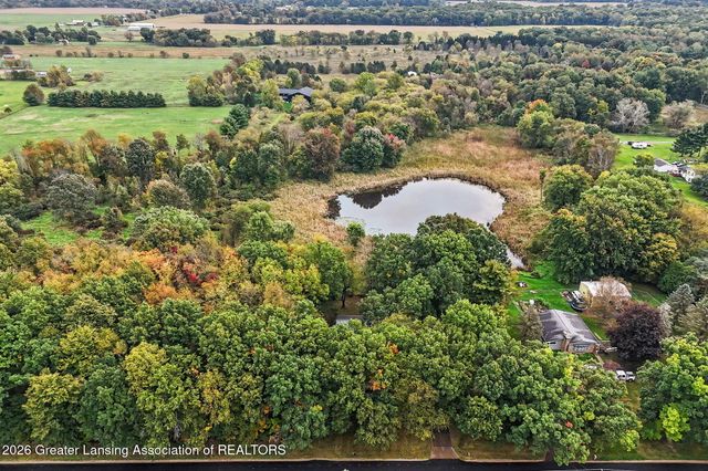3255 Gale Road, Eaton Rapids, MI 48827