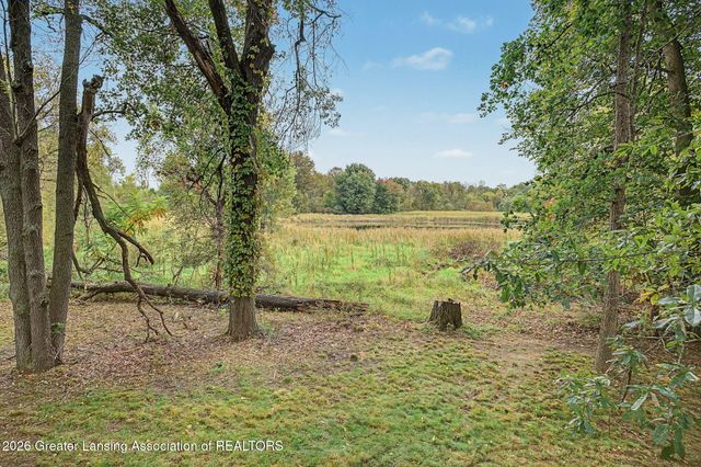 3255 Gale Road, Eaton Rapids, MI 48827