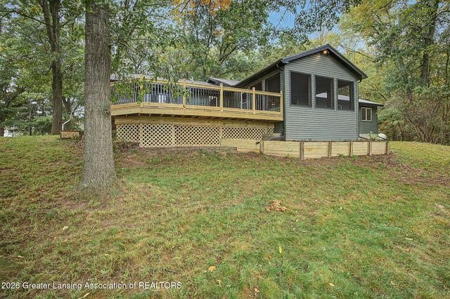 3255 Gale Road, Eaton Rapids, MI 48827