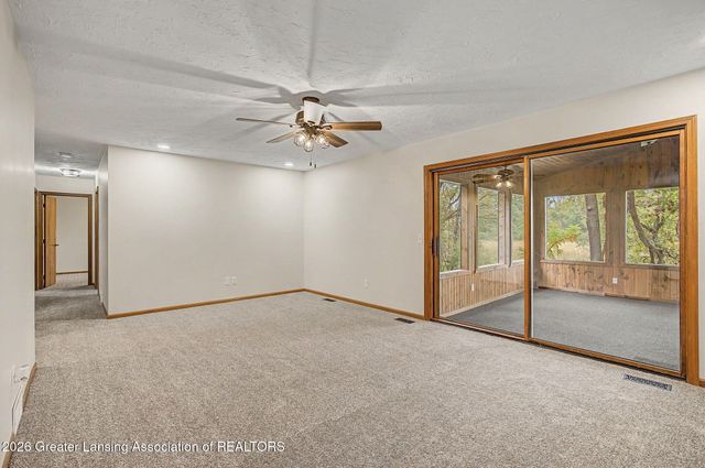 3255 Gale Road, Eaton Rapids, MI 48827