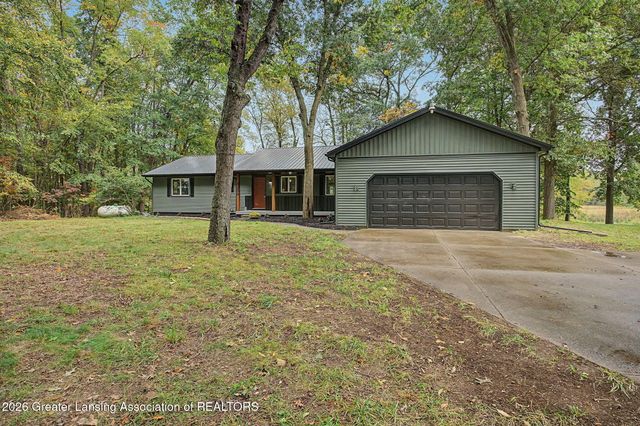 3255 Gale Road, Eaton Rapids, MI 48827