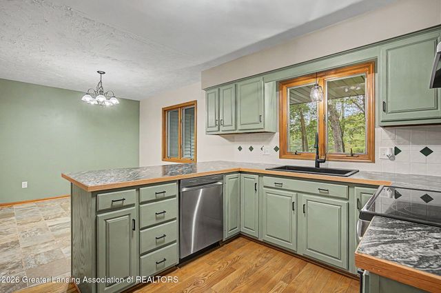 3255 Gale Road, Eaton Rapids, MI 48827