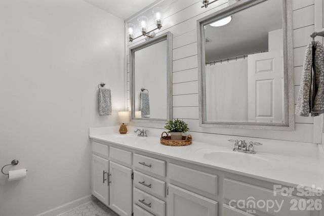 2482 Waxhaw Indian Trail Road S, Waxhaw, NC 28173