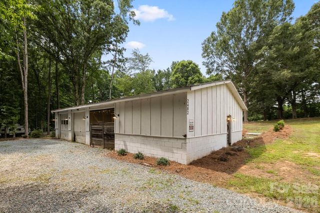 2482 Waxhaw Indian Trail Road S, Waxhaw, NC 28173