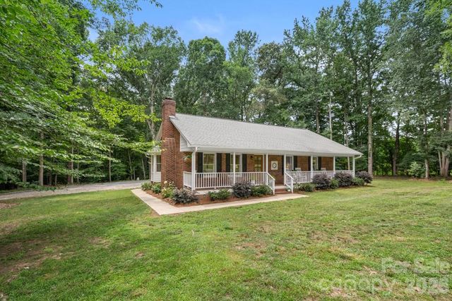 2482 Waxhaw Indian Trail Road S, Waxhaw, NC 28173
