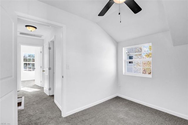 41 Aylwin RD, Portsmouth, VA 23702