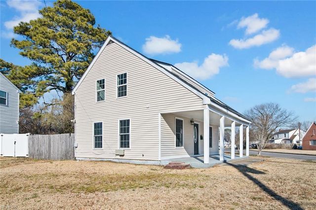 41 Aylwin RD, Portsmouth, VA 23702