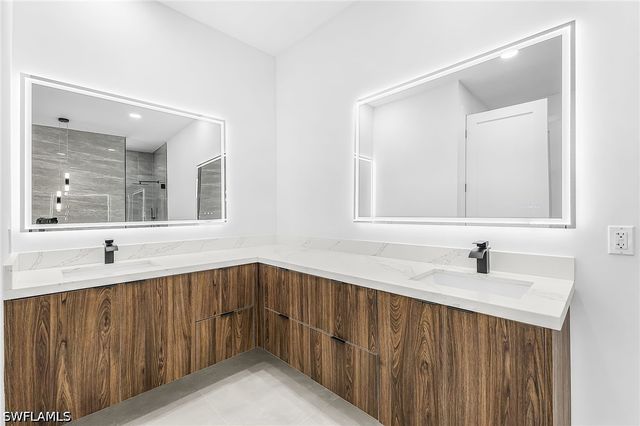 1503 NW 38 AVE, Cape Coral, FL 33993