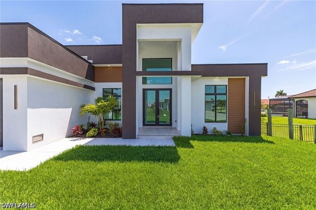 1503 NW 38 AVE, Cape Coral, FL 33993