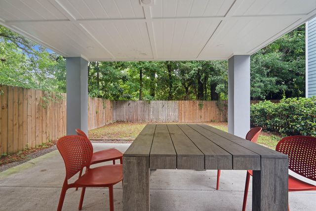 5748 Pilgrim Avenue C, Hanahan, SC 29410