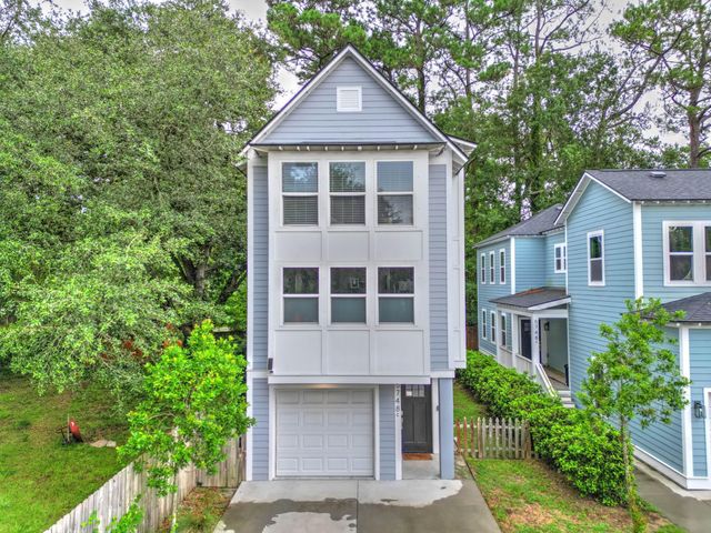 5748 Pilgrim Avenue C, Hanahan, SC 29410