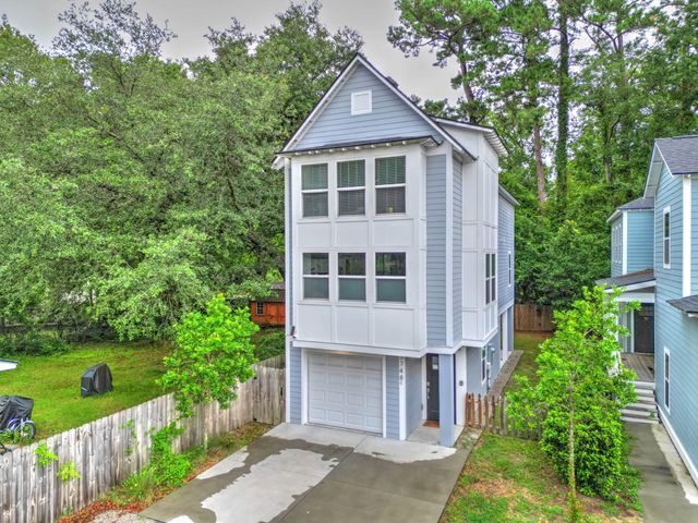 5748 Pilgrim Avenue C, Hanahan, SC 29410