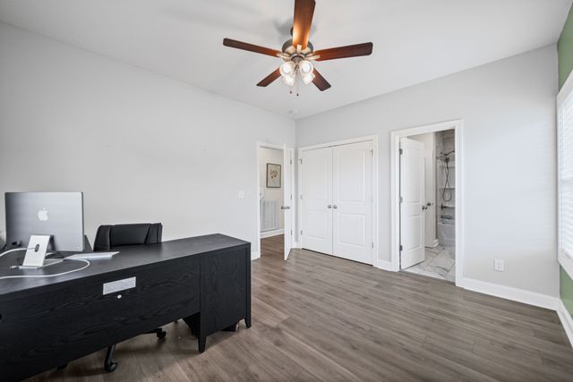 3904 Chapel Hill Rd, Clarksville, TN 37040