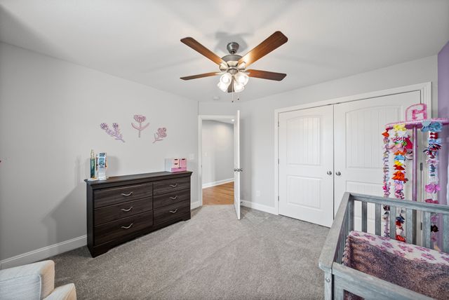 3904 Chapel Hill Rd, Clarksville, TN 37040