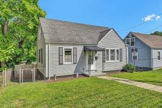 2515 Colonial AVE, Roanoke, VA 24015