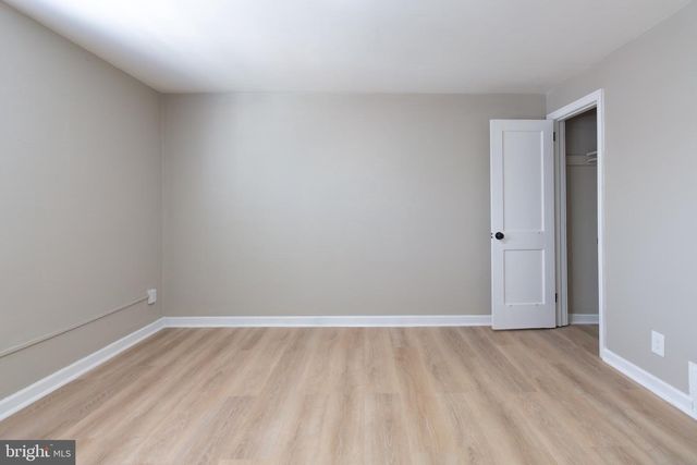 319 COOPER AVE, Oaklyn, NJ 08107