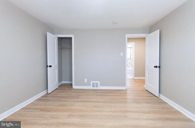 319 COOPER AVE, Oaklyn, NJ 08107