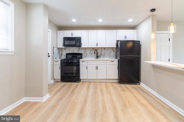 319 COOPER AVE, Oaklyn, NJ 08107